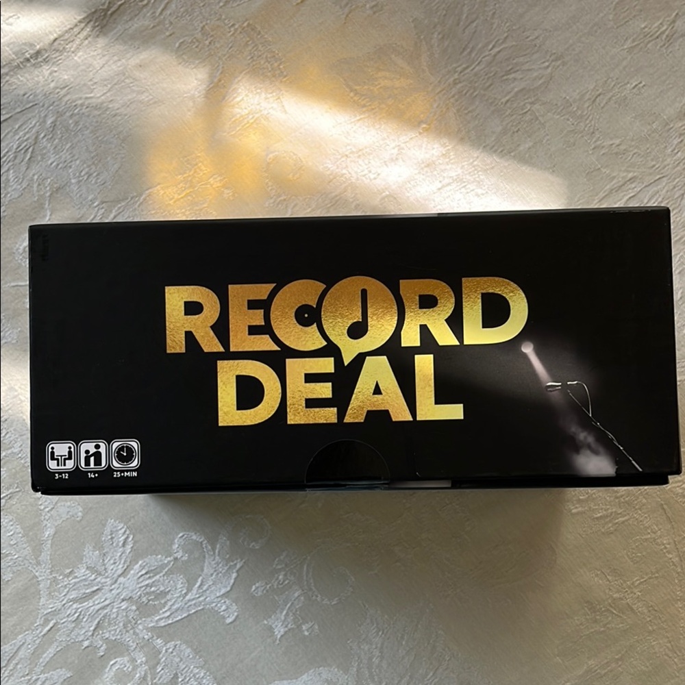 Record Deal Board Game by Shenanigames -Singing Party - Picture 5 of 12